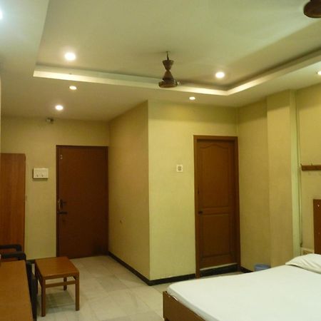 Nanda Lodge Mettuppalaiyam  Экстерьер фото