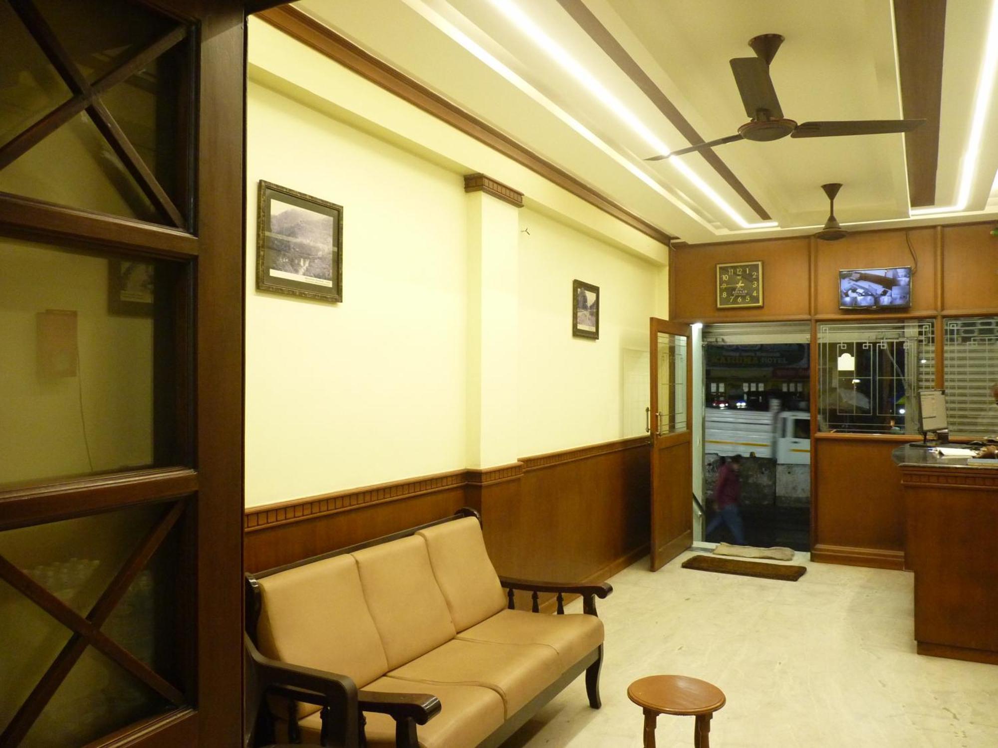 Nanda Lodge Mettuppalaiyam  Экстерьер фото